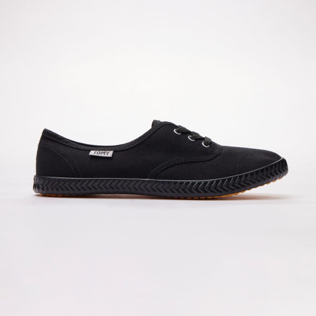 Canvas Original Sneakers Black - Tomy Takkies